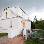 Tiny House, Podkrovni A S Vyhledem Do Zahrady Lejlighed *