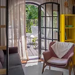 Tiny House, Podkrovni A S Vyhledem Do Zahrady Lejlighed