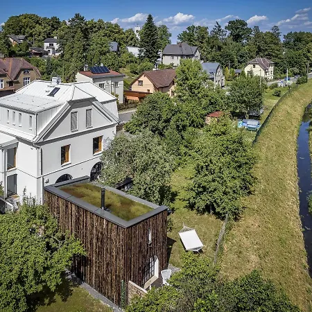 Tiny House, Podkrovni A S Vyhledem Do Zahrady Ostrava